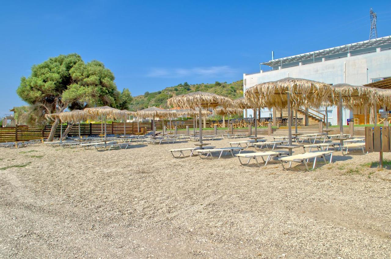 Epipleon Luxury Suites -105- Δωμάτιο 35Τμ Με Βεράντα 35Τμ Μπροστά Στη Θάλασσα نافبكْتوس المظهر الخارجي الصورة